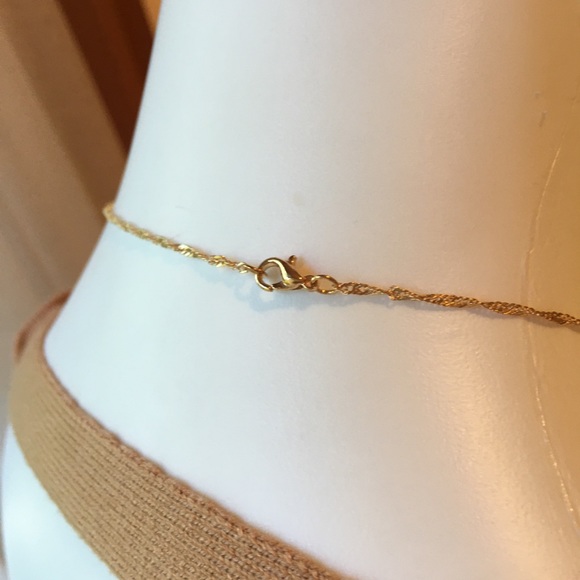 Black Four leaf clover - Picture 2 of 3